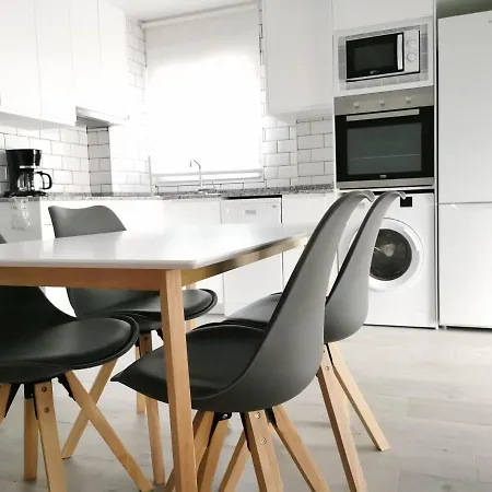 Apartamento Front Esther 3 *